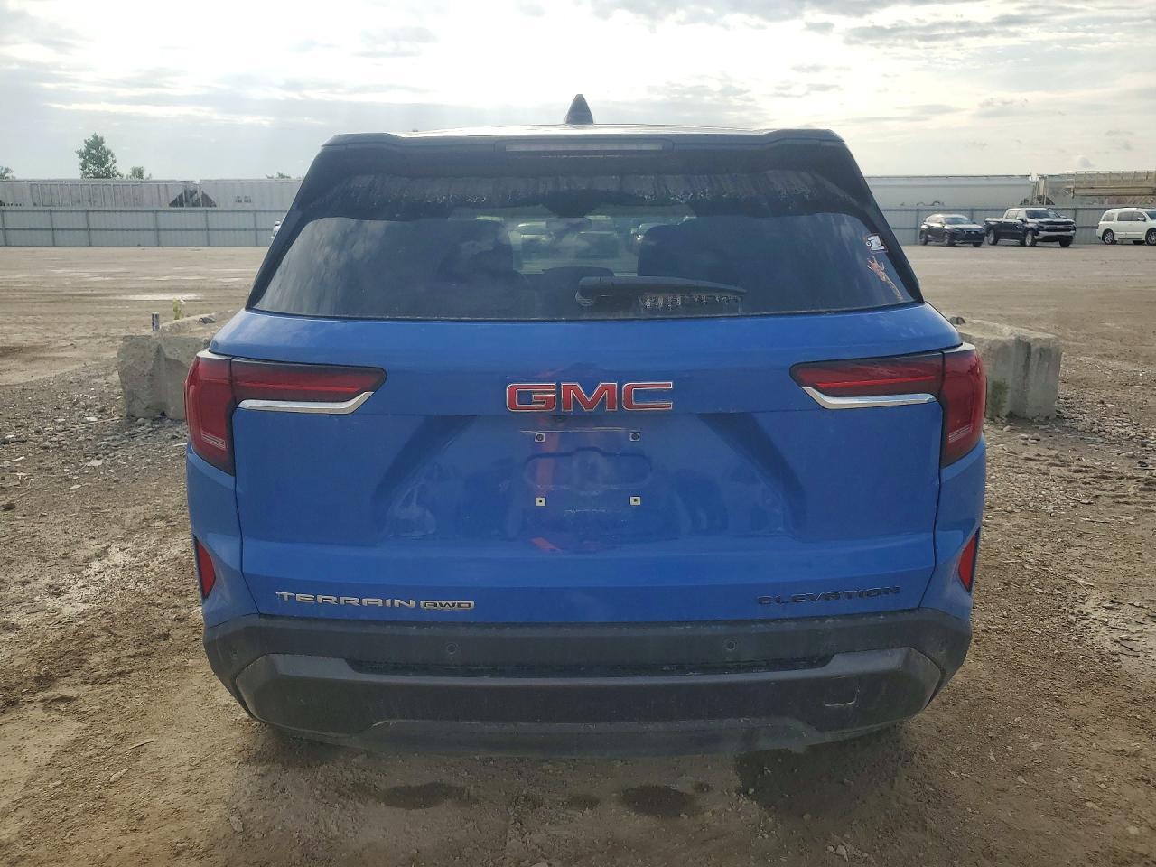 2025 GMC Terrain Elevation - Image 6