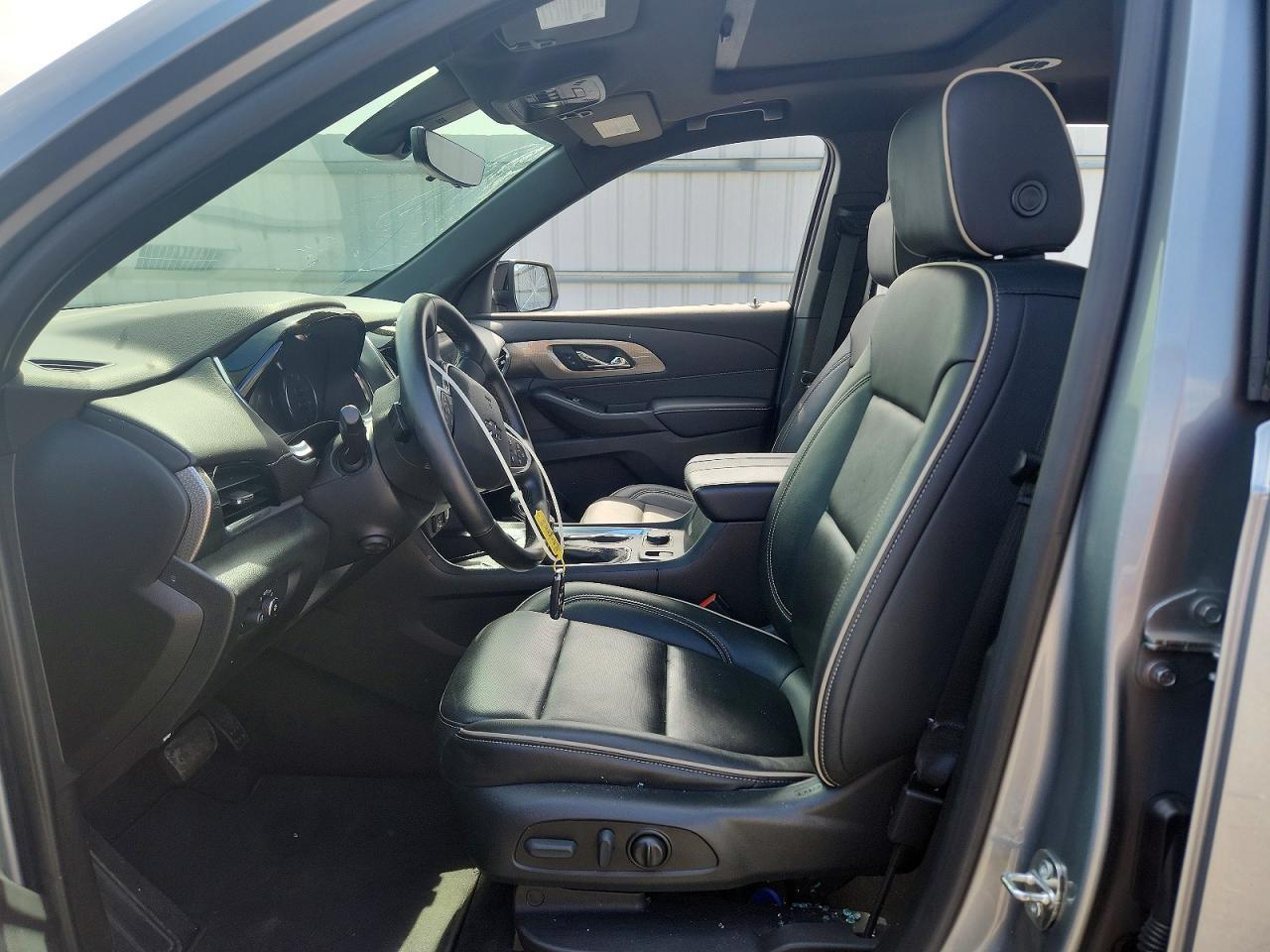 2023 Chevrolet Traverse Premier - Фото 7