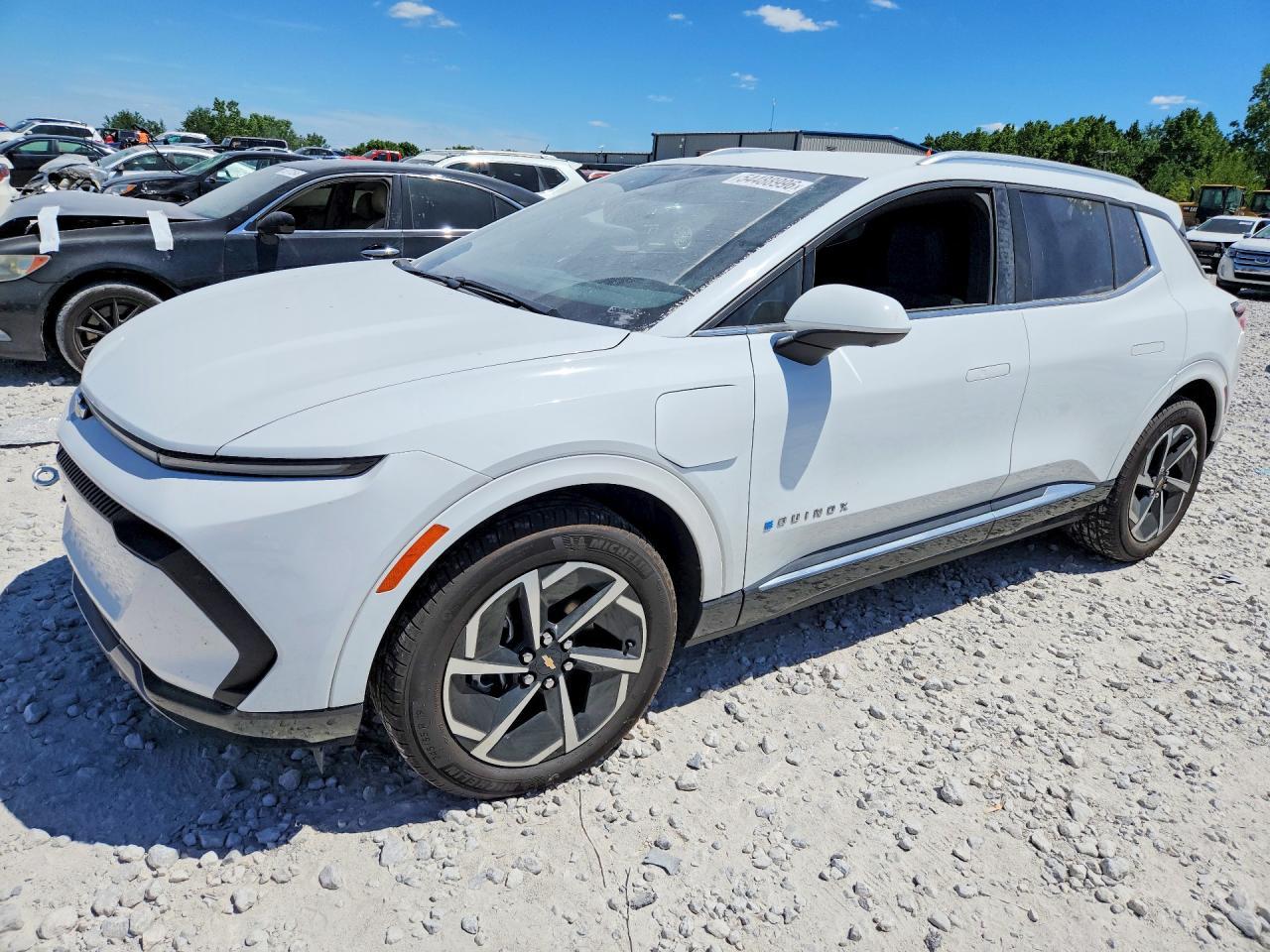 2024 Chevrolet Equinox 2Lt
