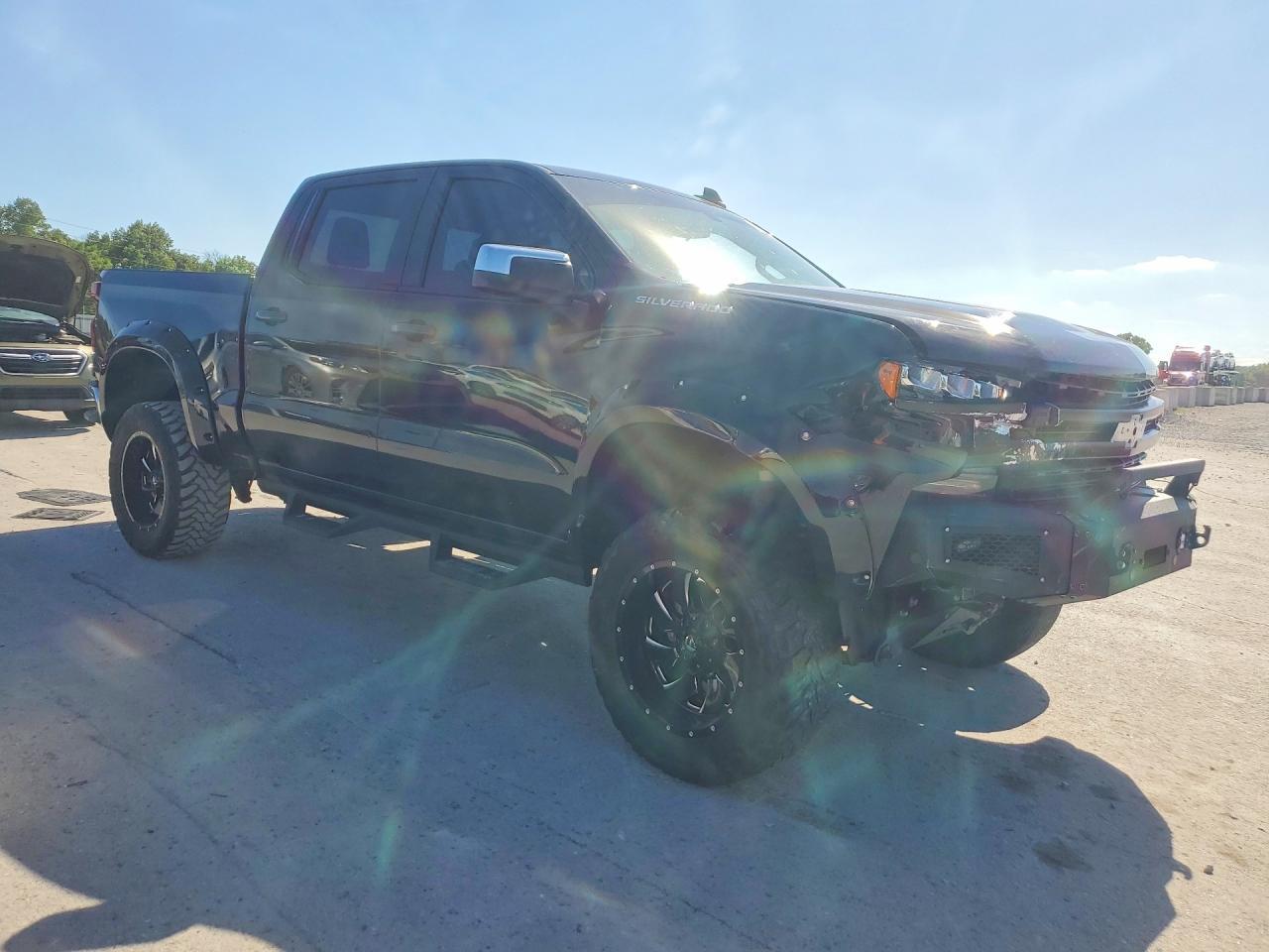 2020 Chevrolet Silverado C1500 Lt - Image 4