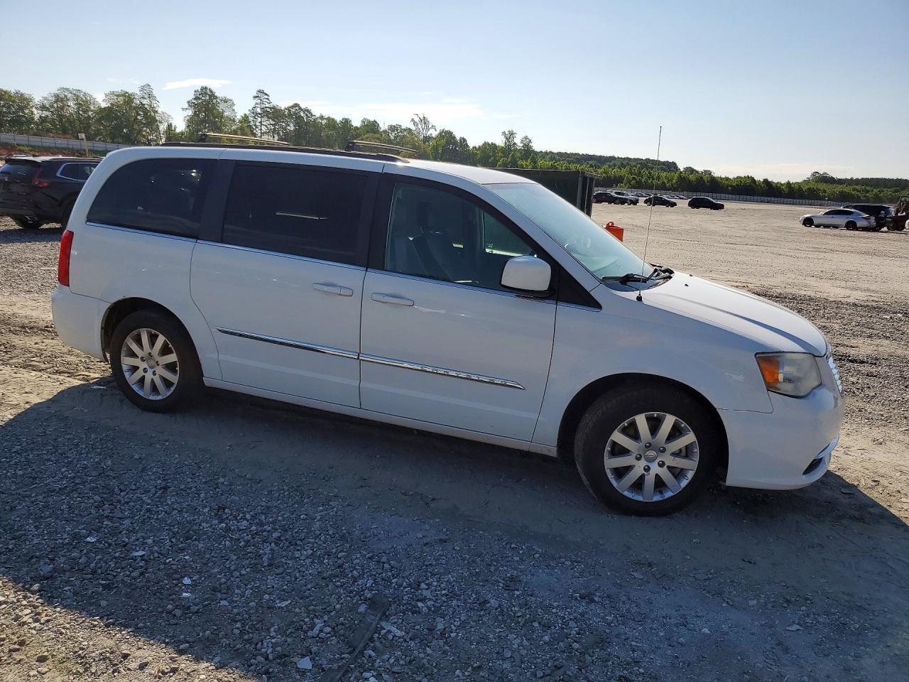 2014 Chrysler Town & Country Touring - Фото 4