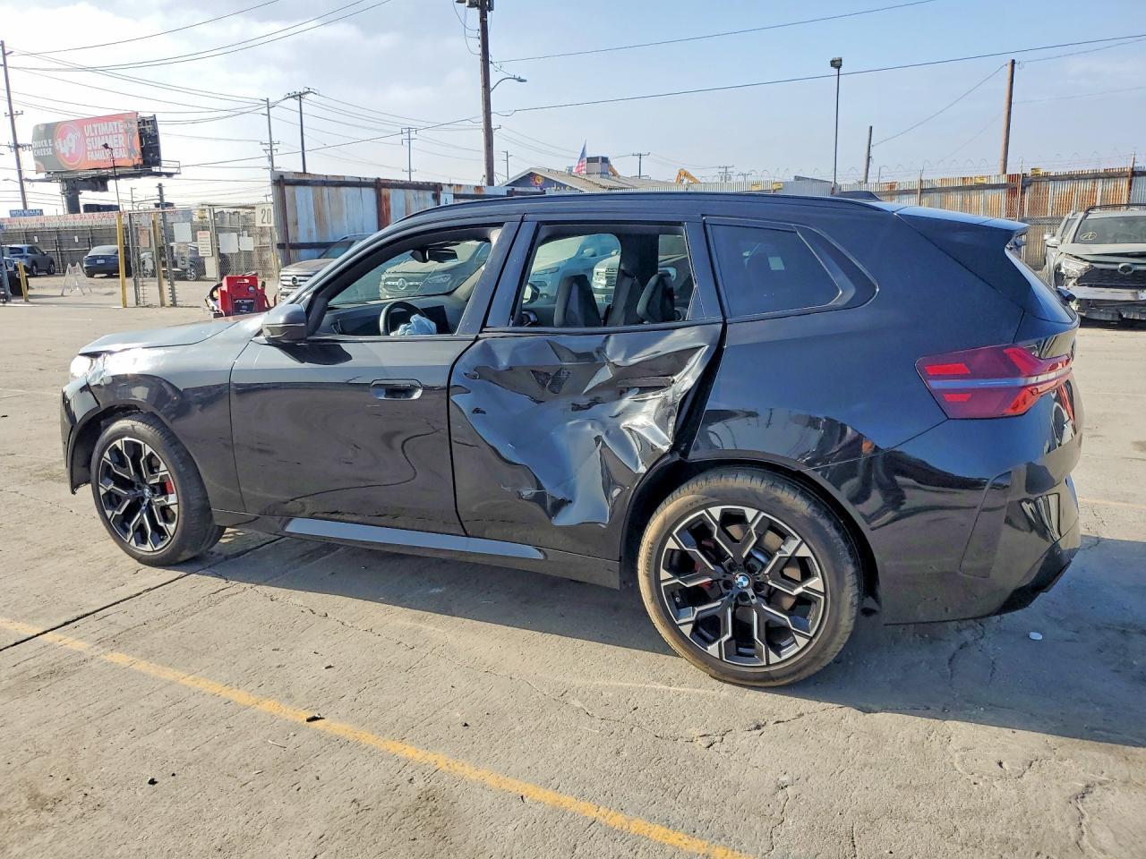 2025 BMW X3 30 xDrive - Фото 2
