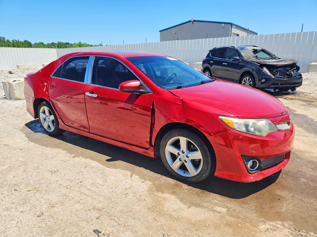 2013 Toyota Camry Se - Фото 4