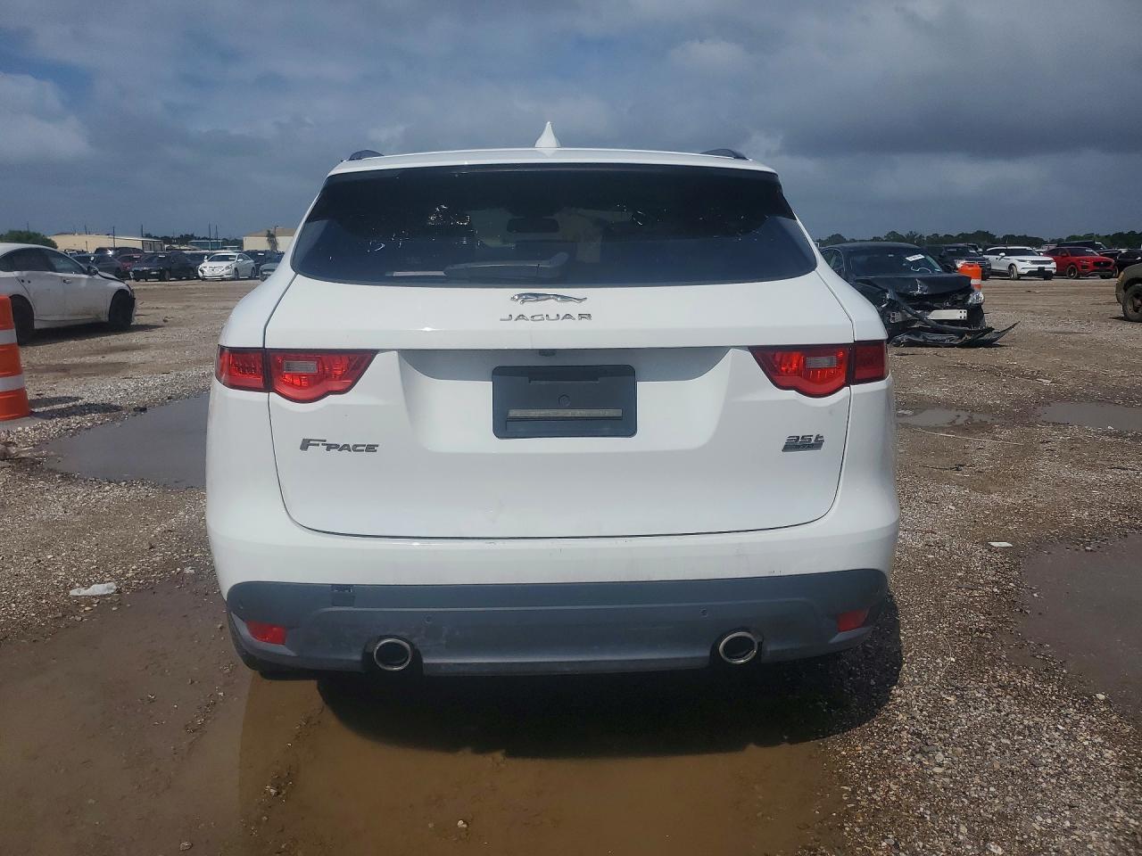 2017 Jaguar F-Pace Premium - Фото 6