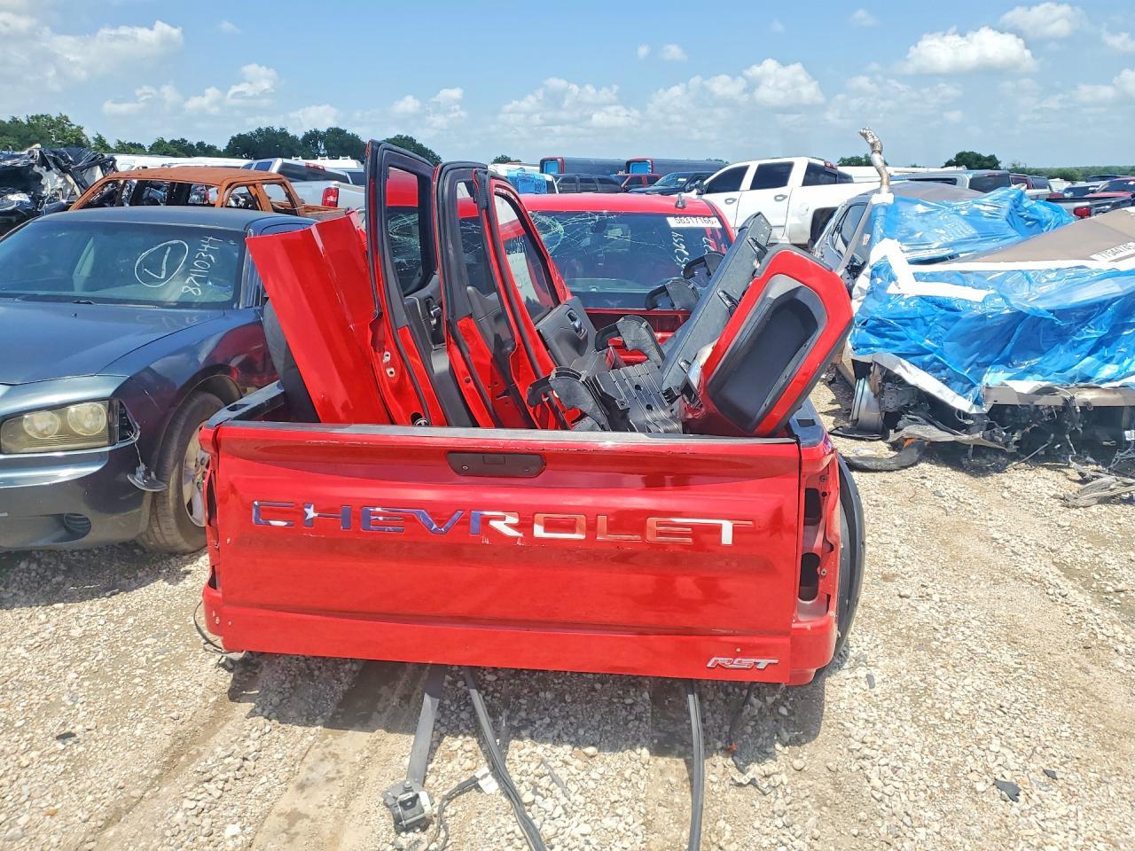 2021 Chevrolet Silverado K1500 Rst - Фото 5