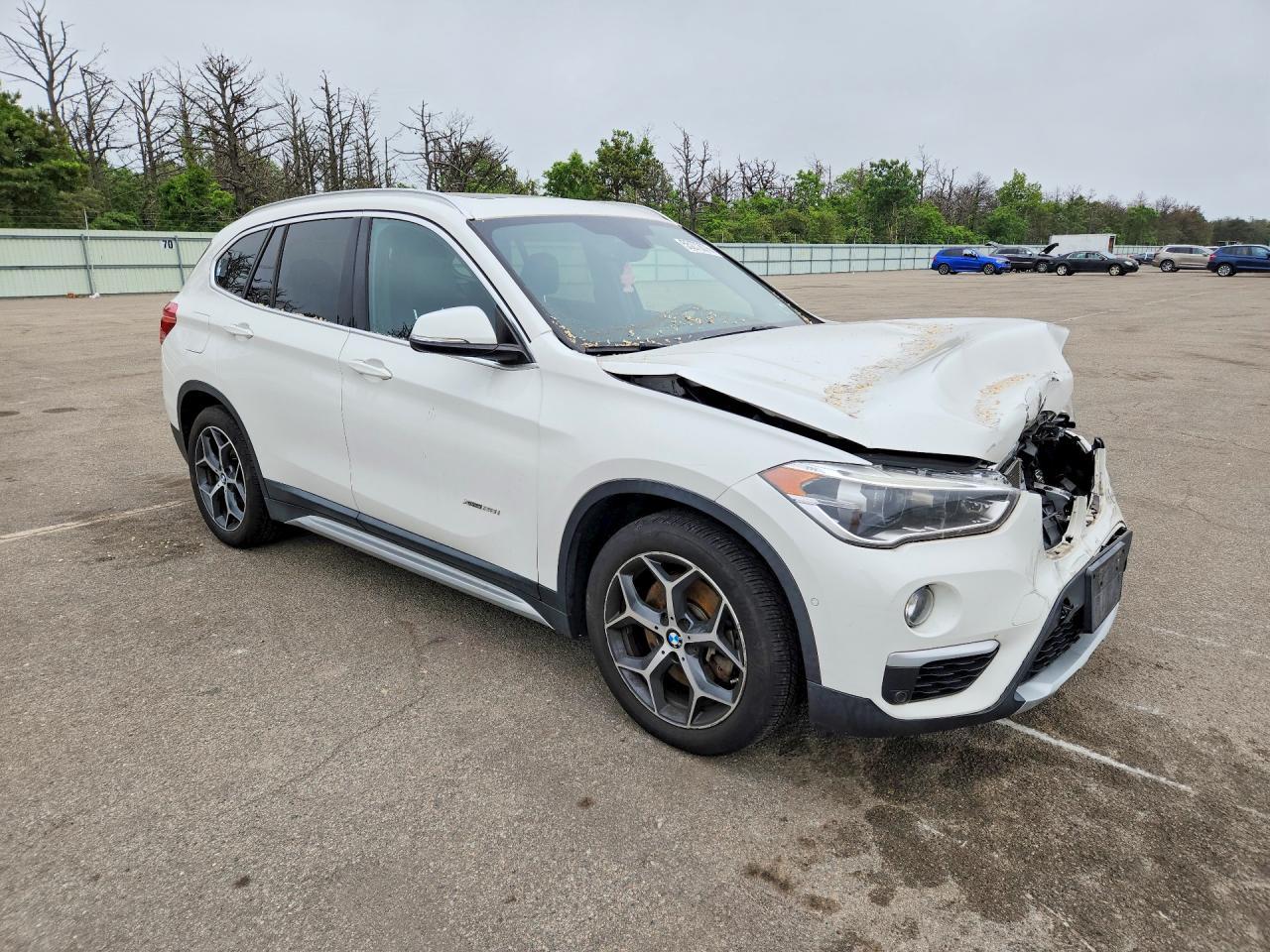 2016 BMW X1 xDrive28I - Фото 4