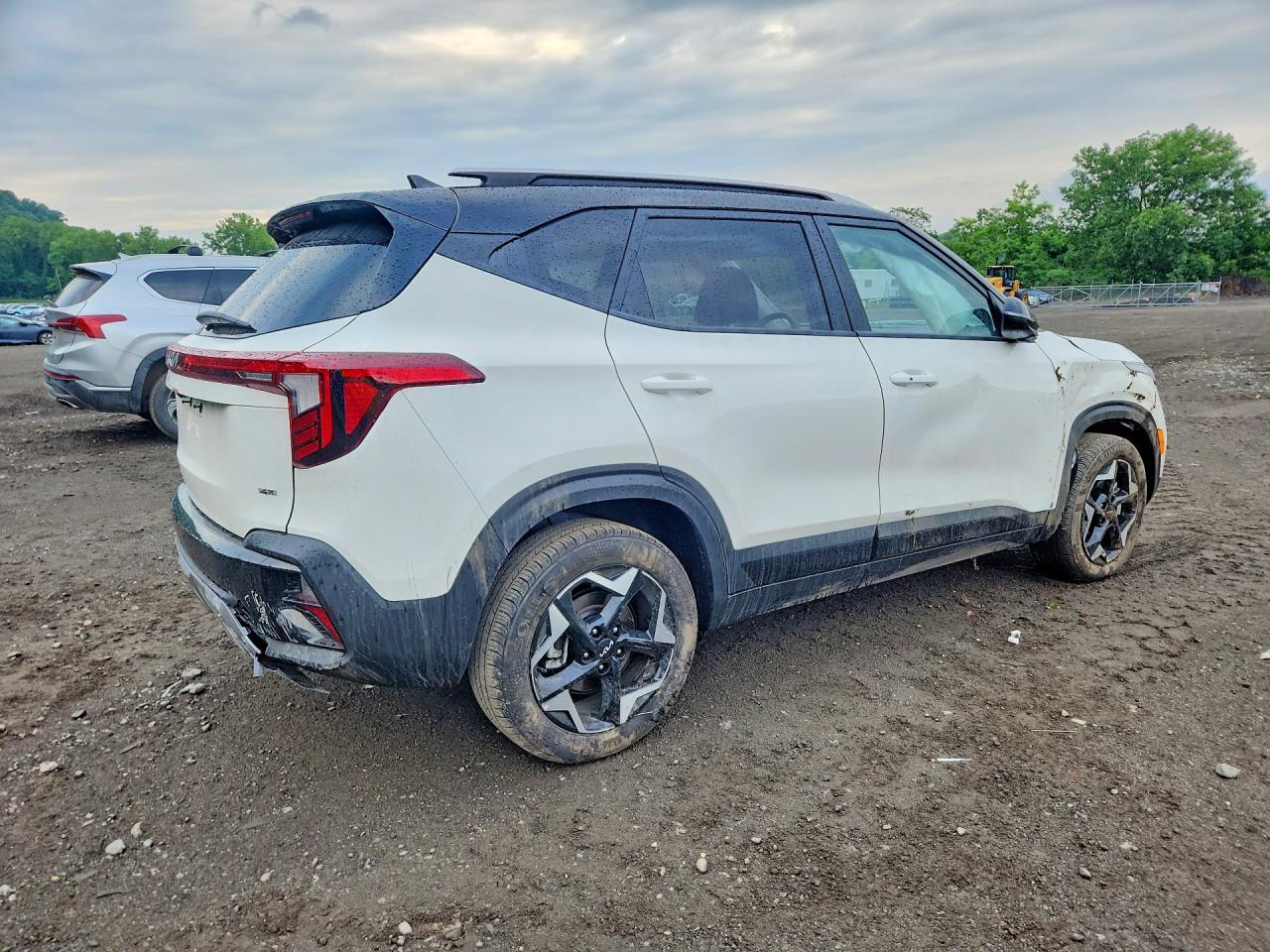 2025 Kia Seltos S - Image 3