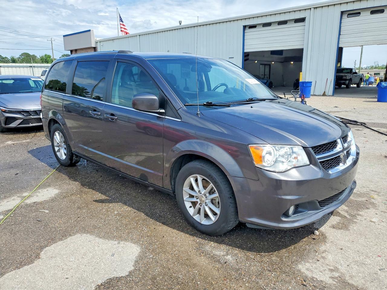 2019 Dodge Grand Caravan Sxt - Фото 4