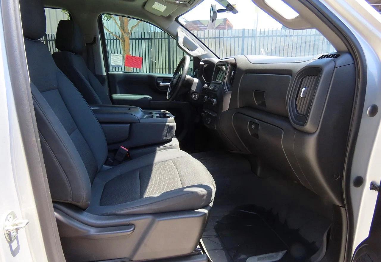 2019 Chevrolet Silverado K1500 Trail Boss Custom - Фото 5