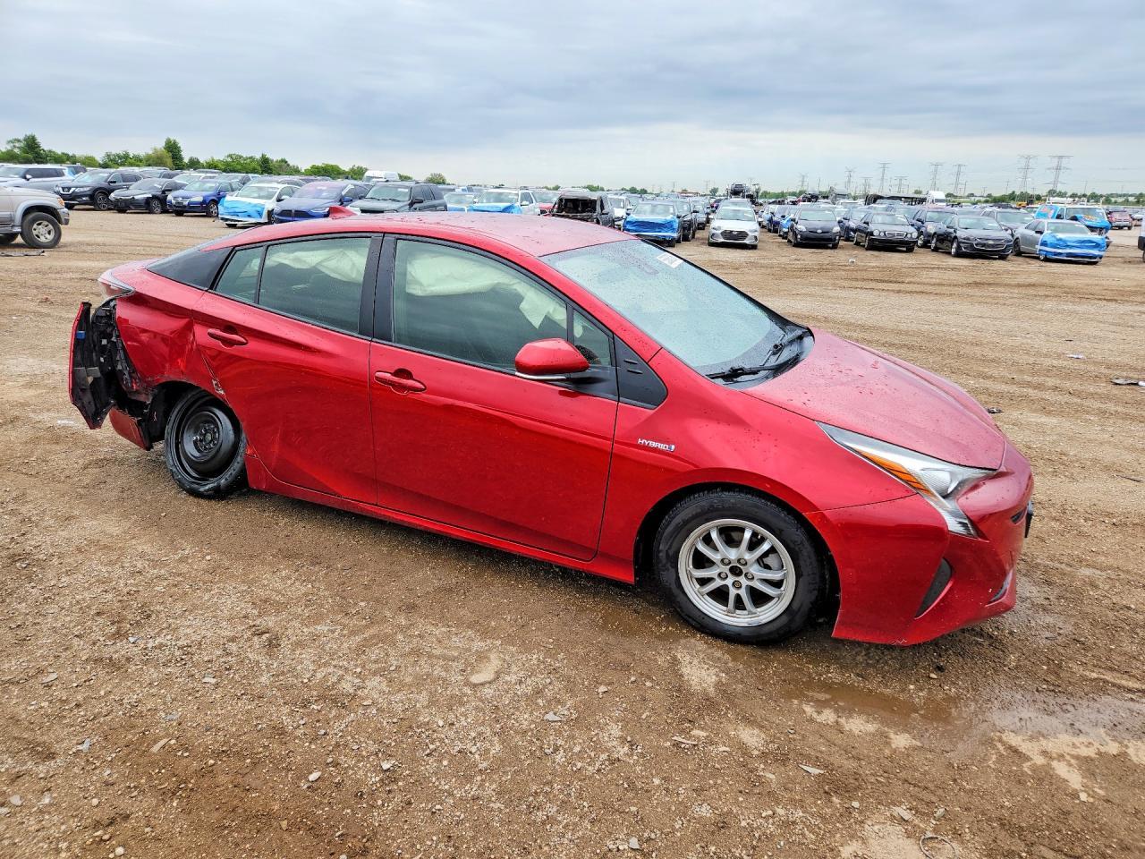 2017 Toyota Prius Two - Фото 4
