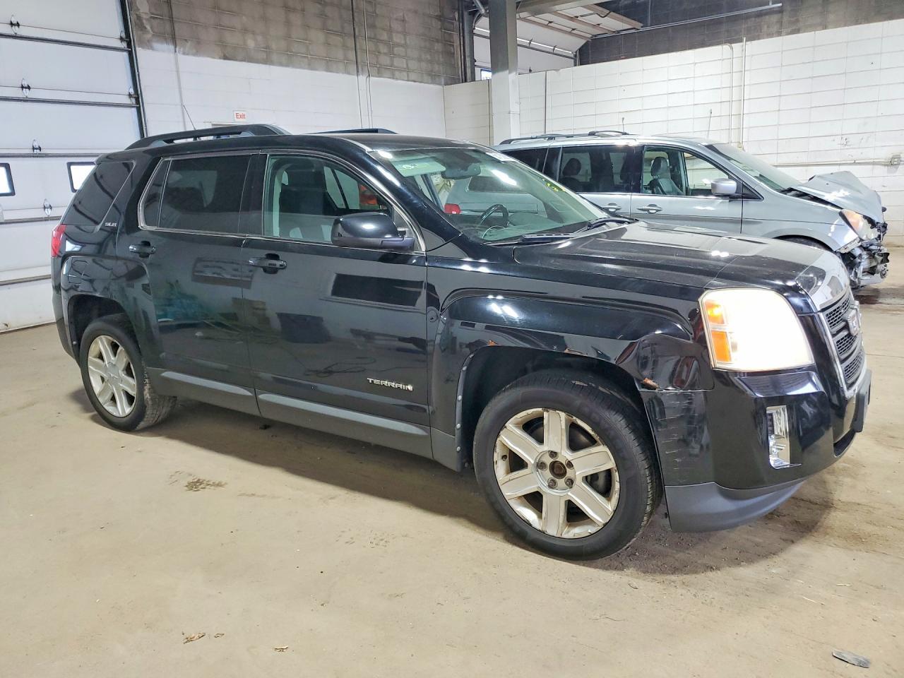 2010 GMC Terrain Sle - Image 4