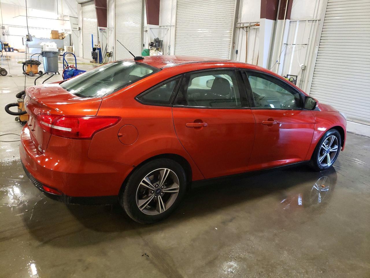 2018 Ford Focus Se - Image 3
