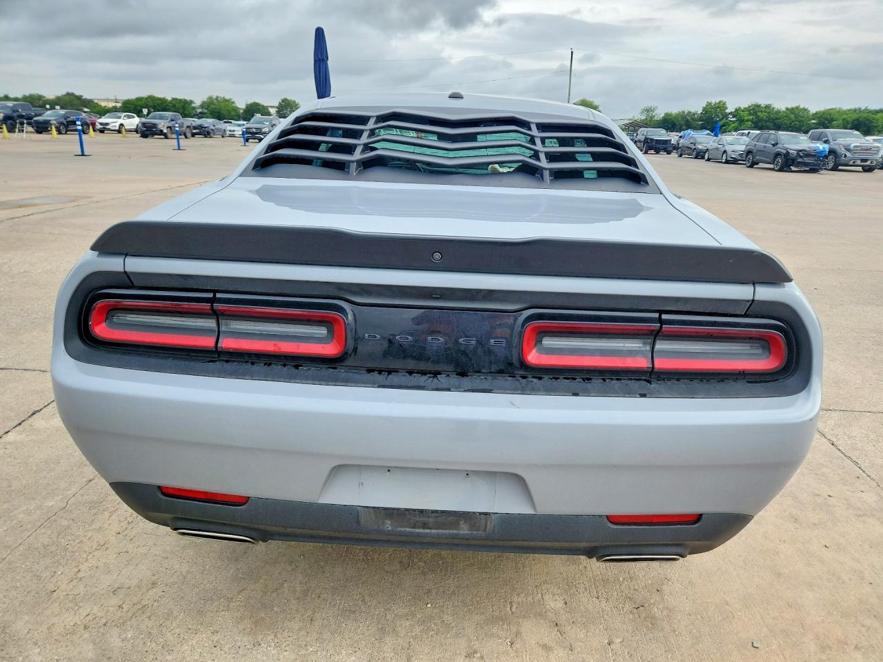 2022 Dodge Challenger Sxt - Image 6