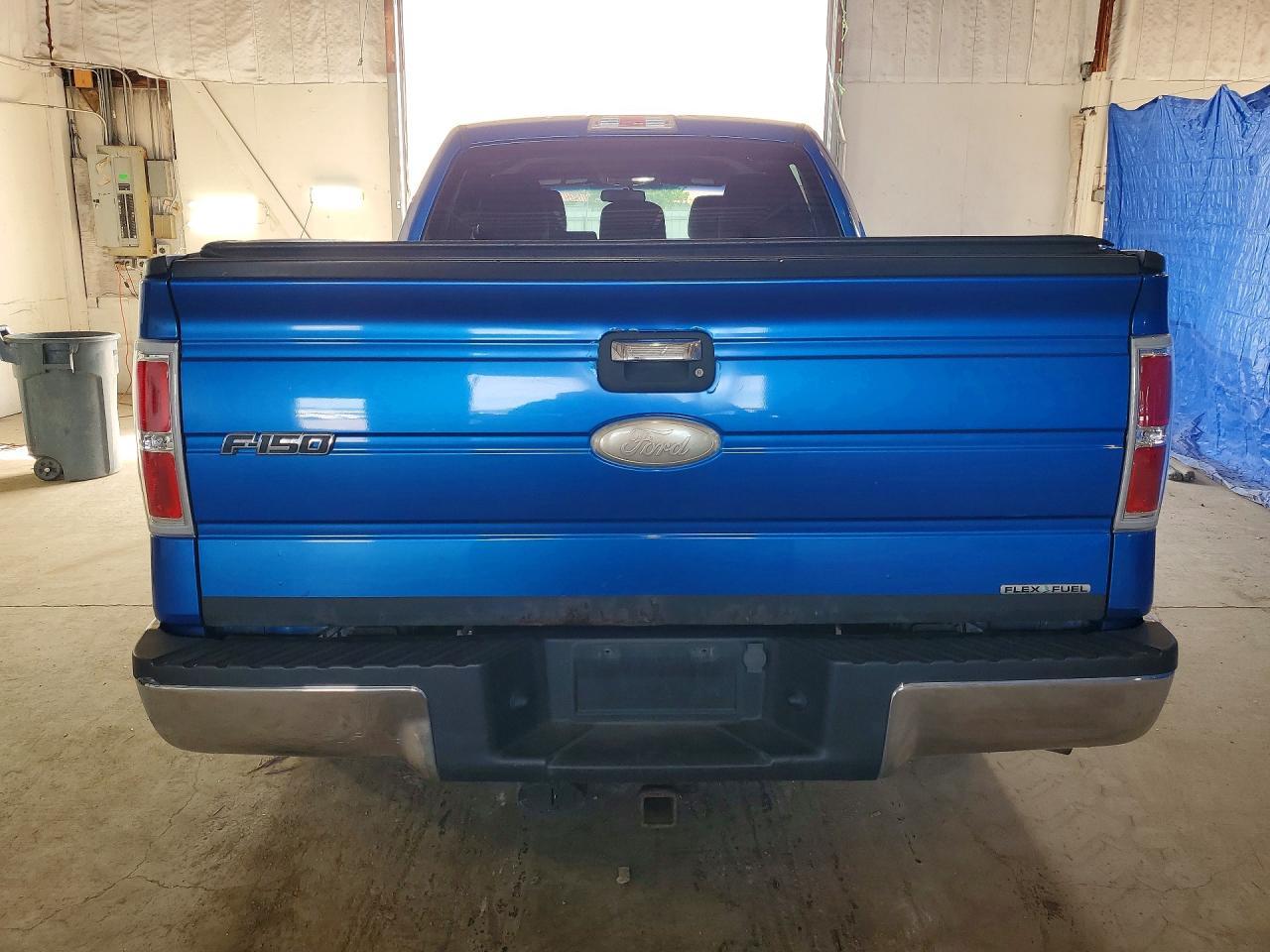 2011 Ford F150 Supercrew - Image 6