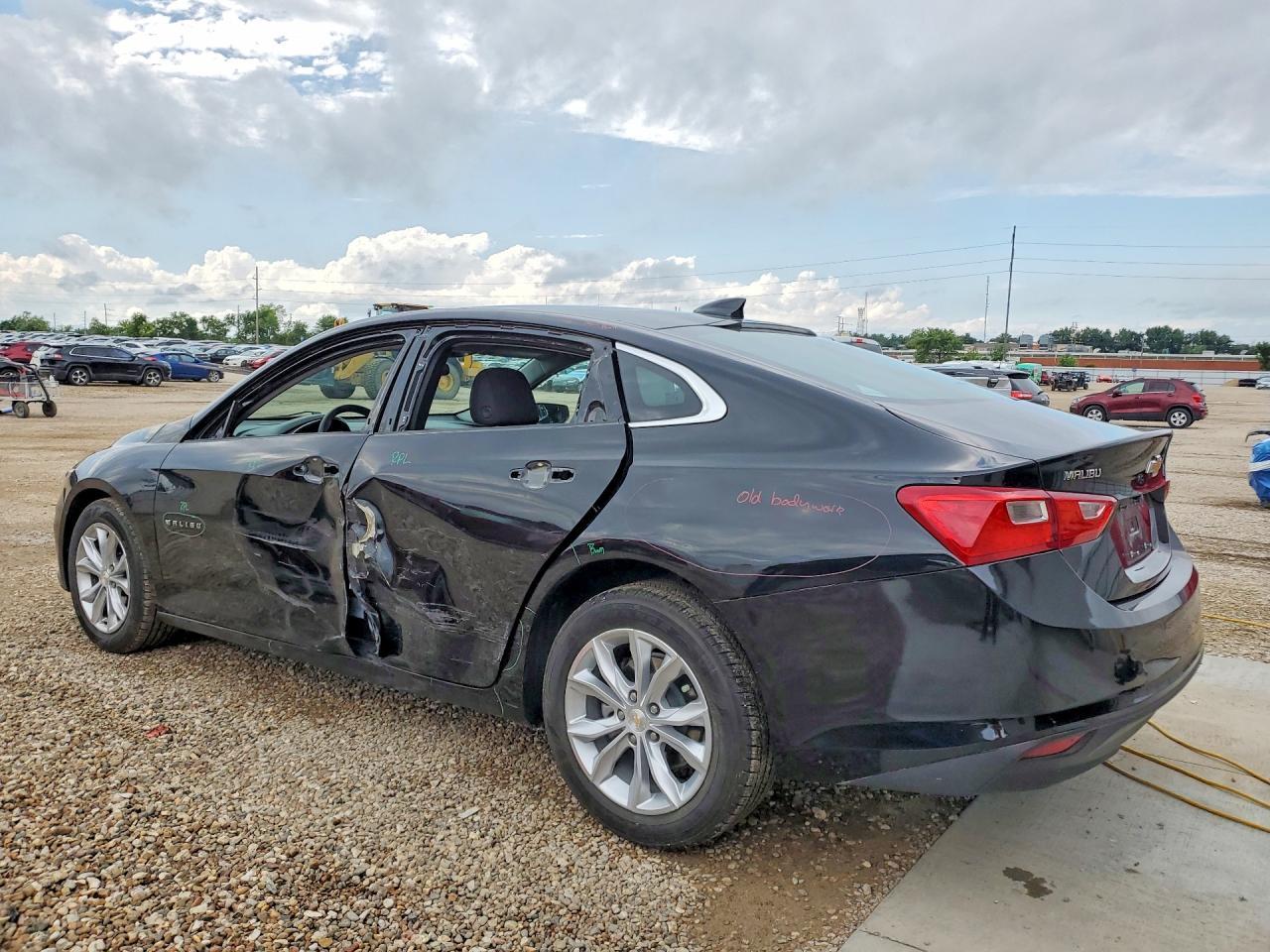 2024 Chevrolet Malibu Lt - Фото 2