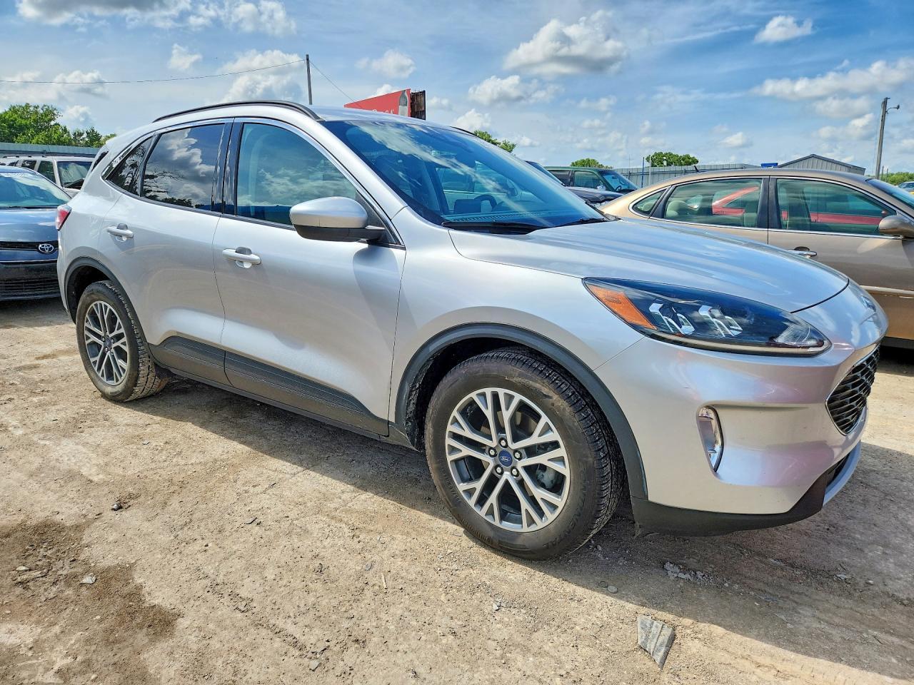 2020 Ford Escape Sel - Фото 4
