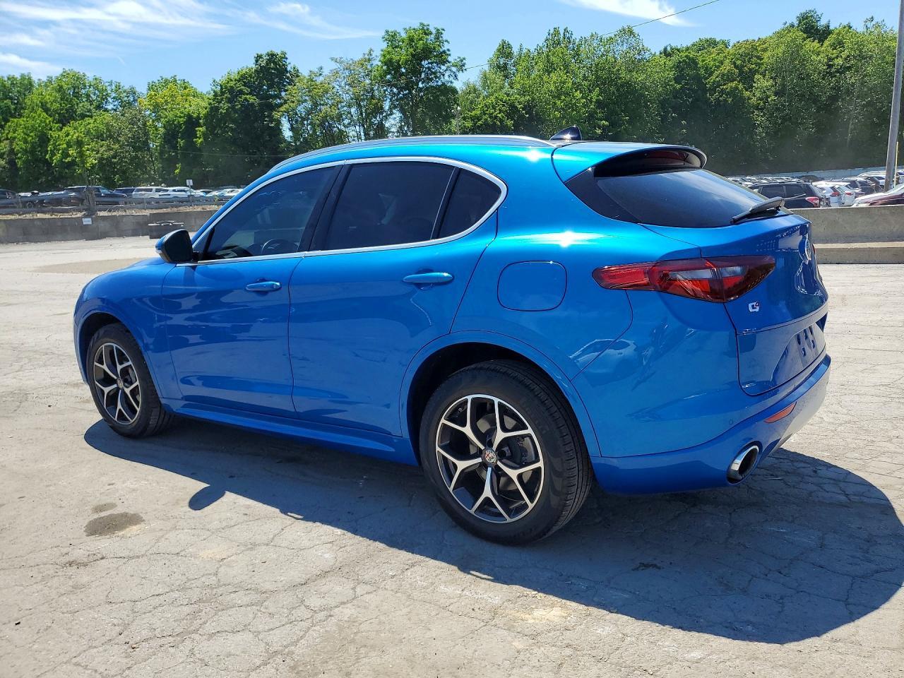 2021 Alfa Romeo Stelvio Ti - Image 2