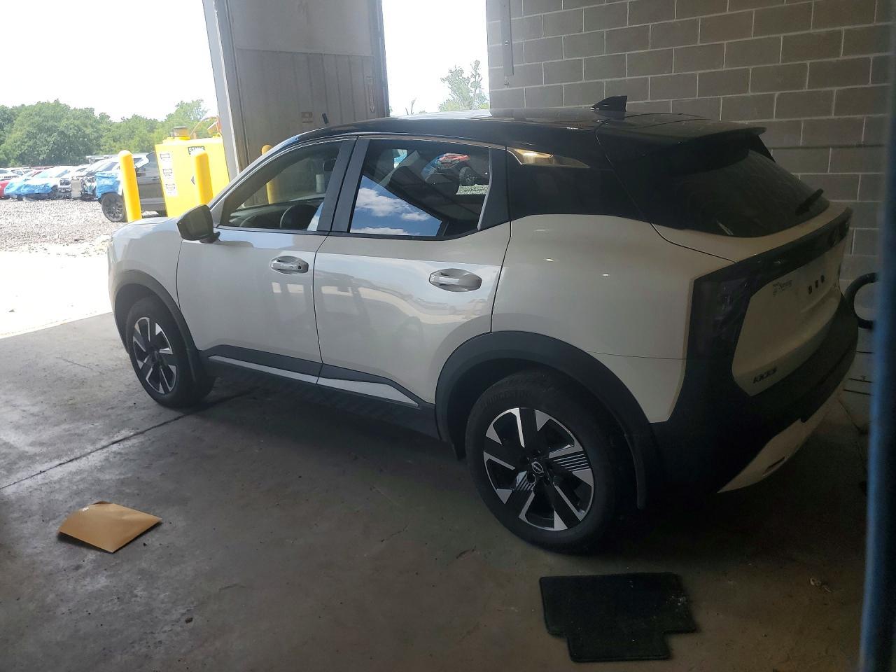 2025 Nissan Kicks Sv - Фото 2