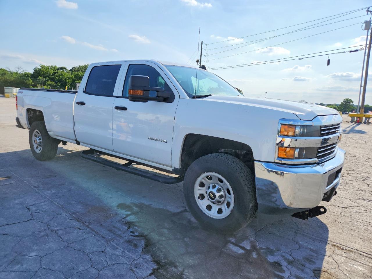 2016 Chevrolet Silverado K3500 - Фото 4
