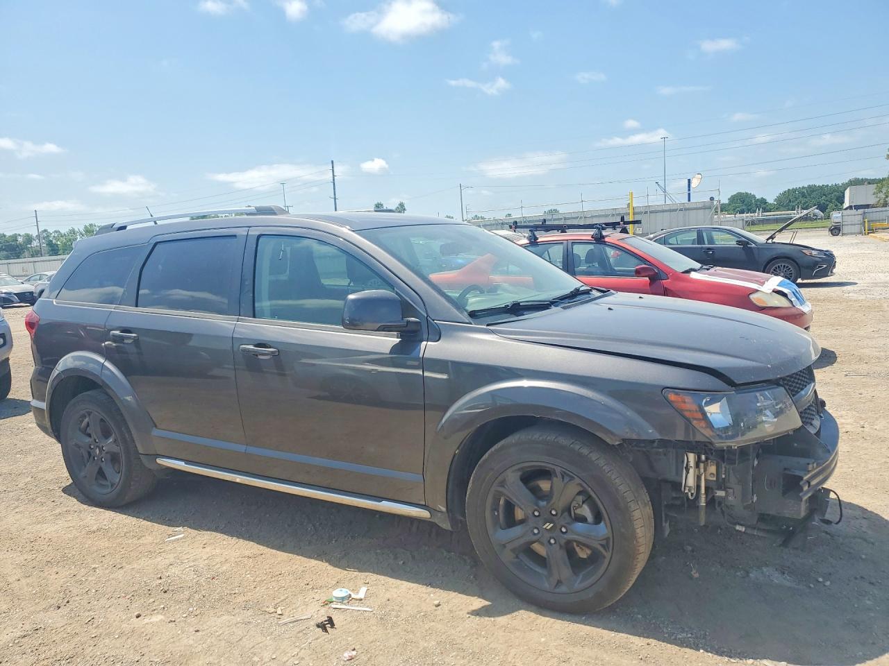 2018 Dodge Journey Crossroad - Image 4