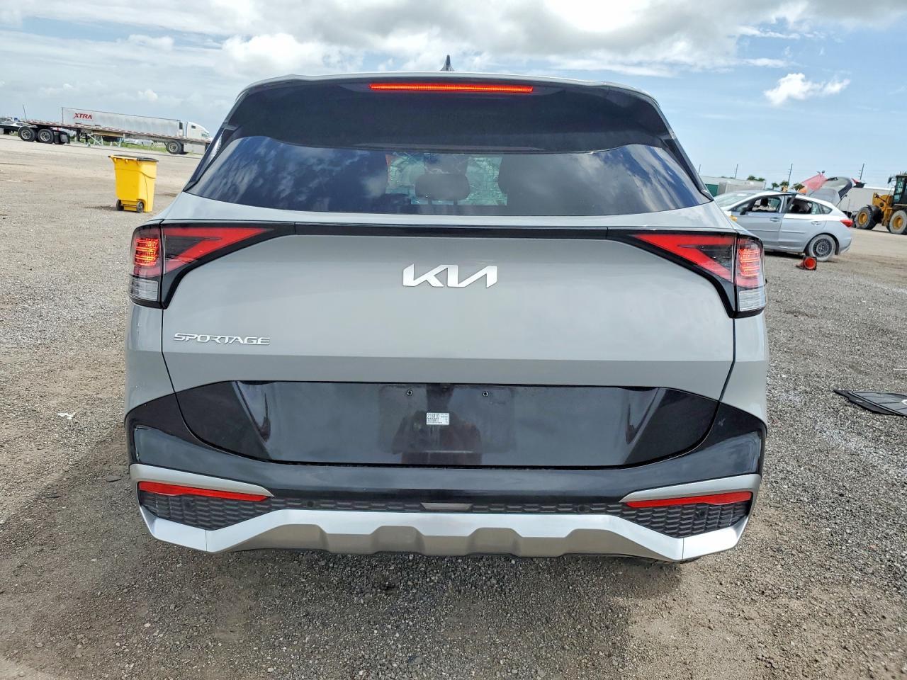 2024 Kia Sportage Sx - Image 6