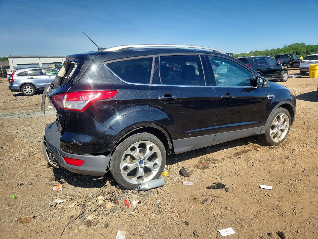 2015 Ford Escape Titanium - Фото 3