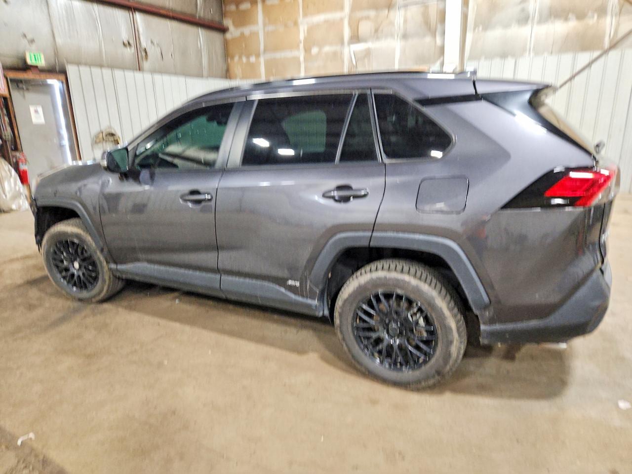 2022 Toyota Rav4 Xle Premium - Фото 2