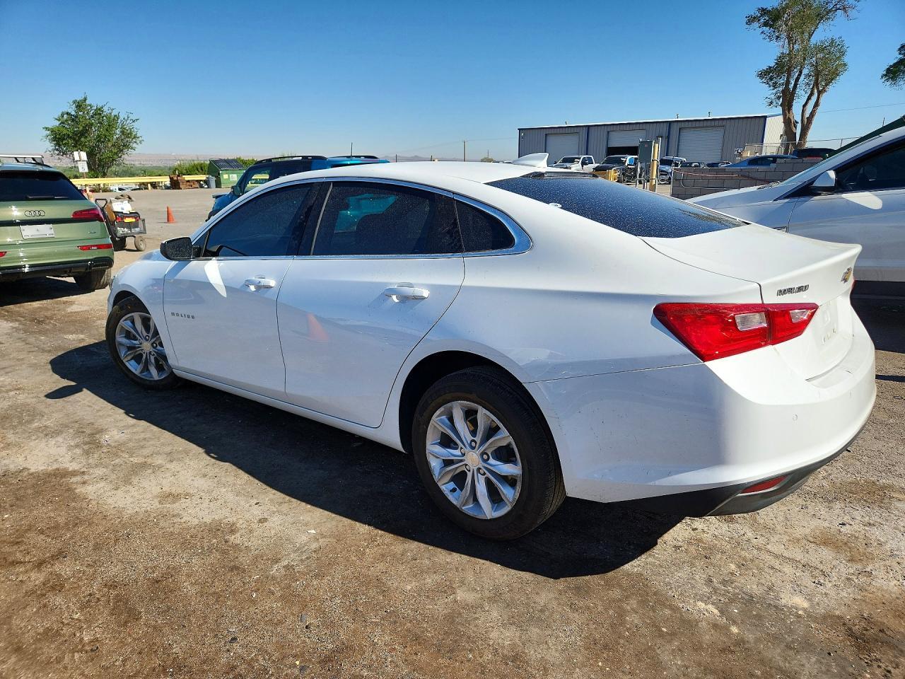 2025 Chevrolet Malibu Lt - Фото 2