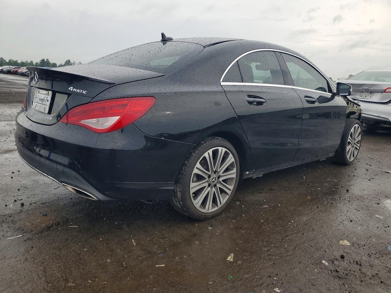 2018 Mercedes-Benz Cla 250 4Matic - Фото 3