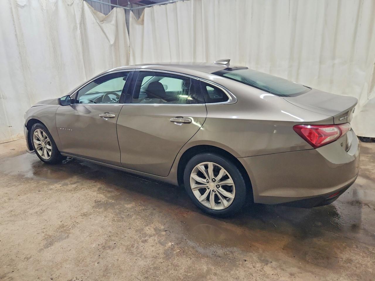 2020 Chevrolet Malibu Lt - Image 2