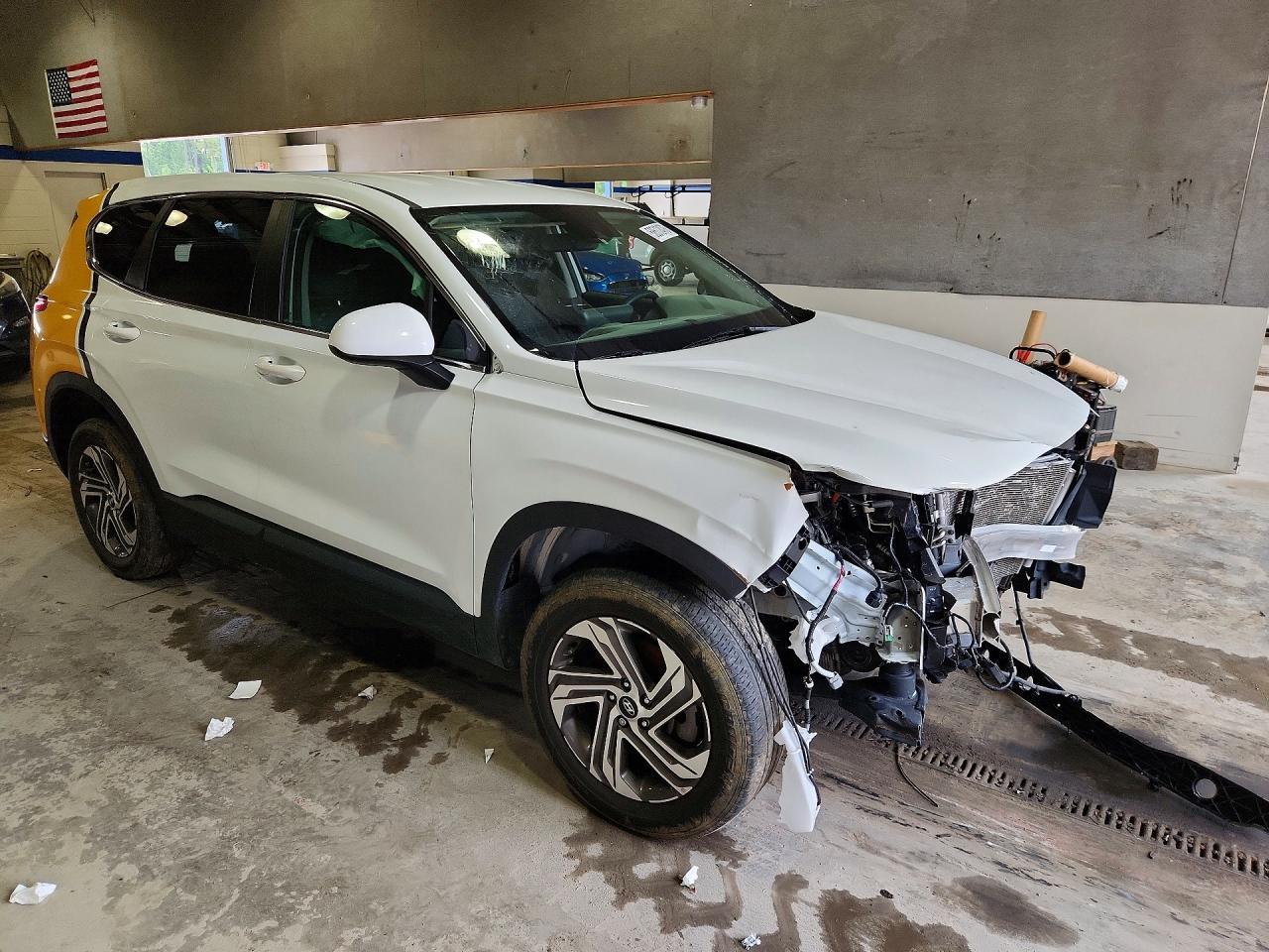 2023 Hyundai Santa Fe Se - Image 4