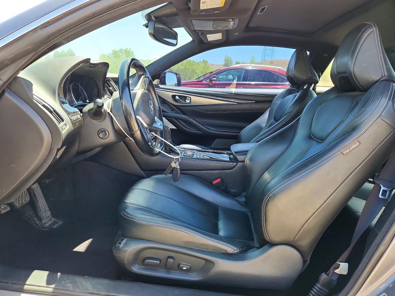 2019 Infiniti Q60 3.0T Luxe - Image 7