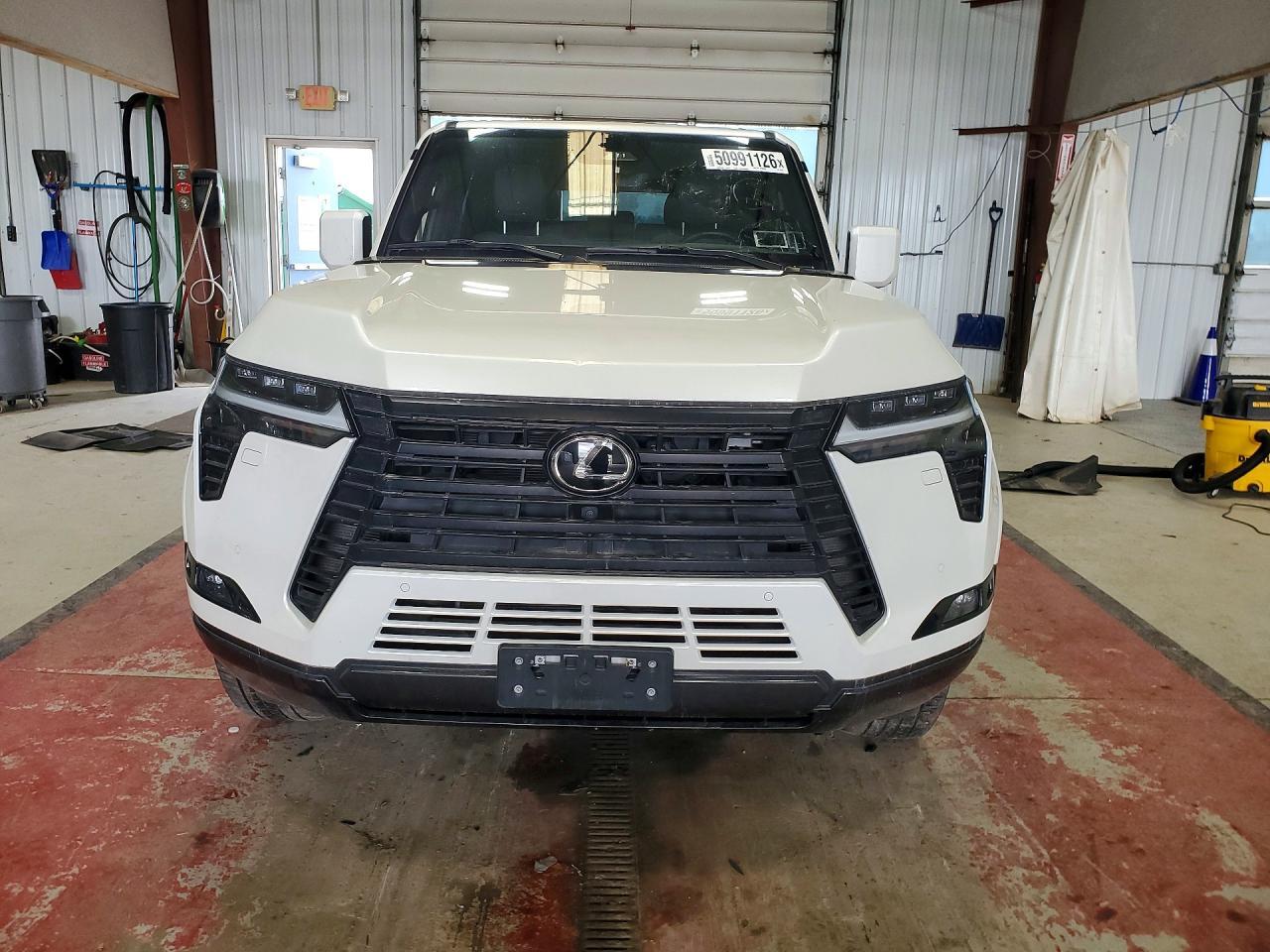 2024 Lexus Gx 550 Luxury - Image 5