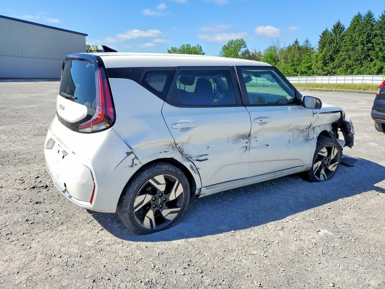 2023 Kia Soul Gt Line - Image 3