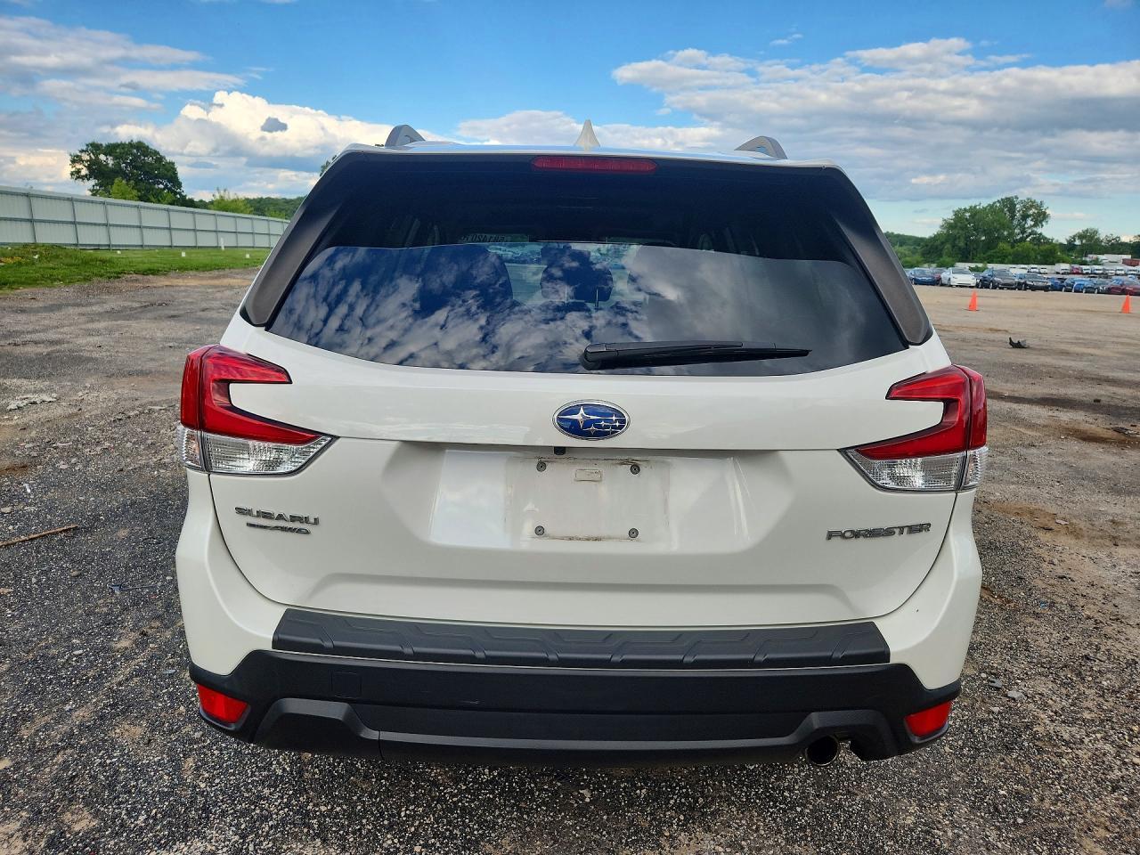 2020 Subaru Forester Limited - Фото 6