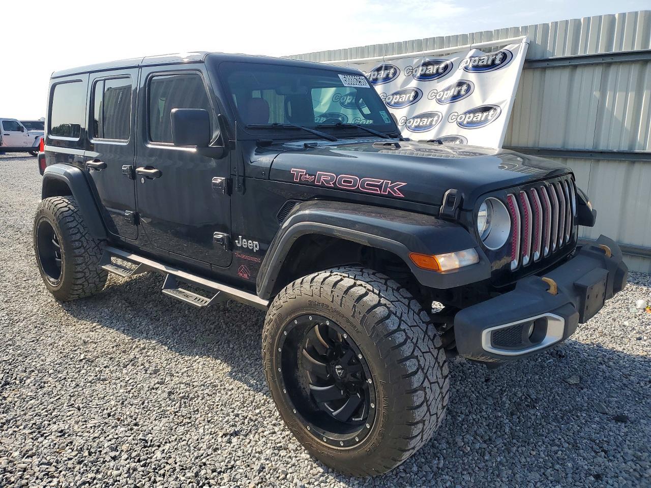 2020 Jeep Wrangler Unlimited Sahara - Фото 4