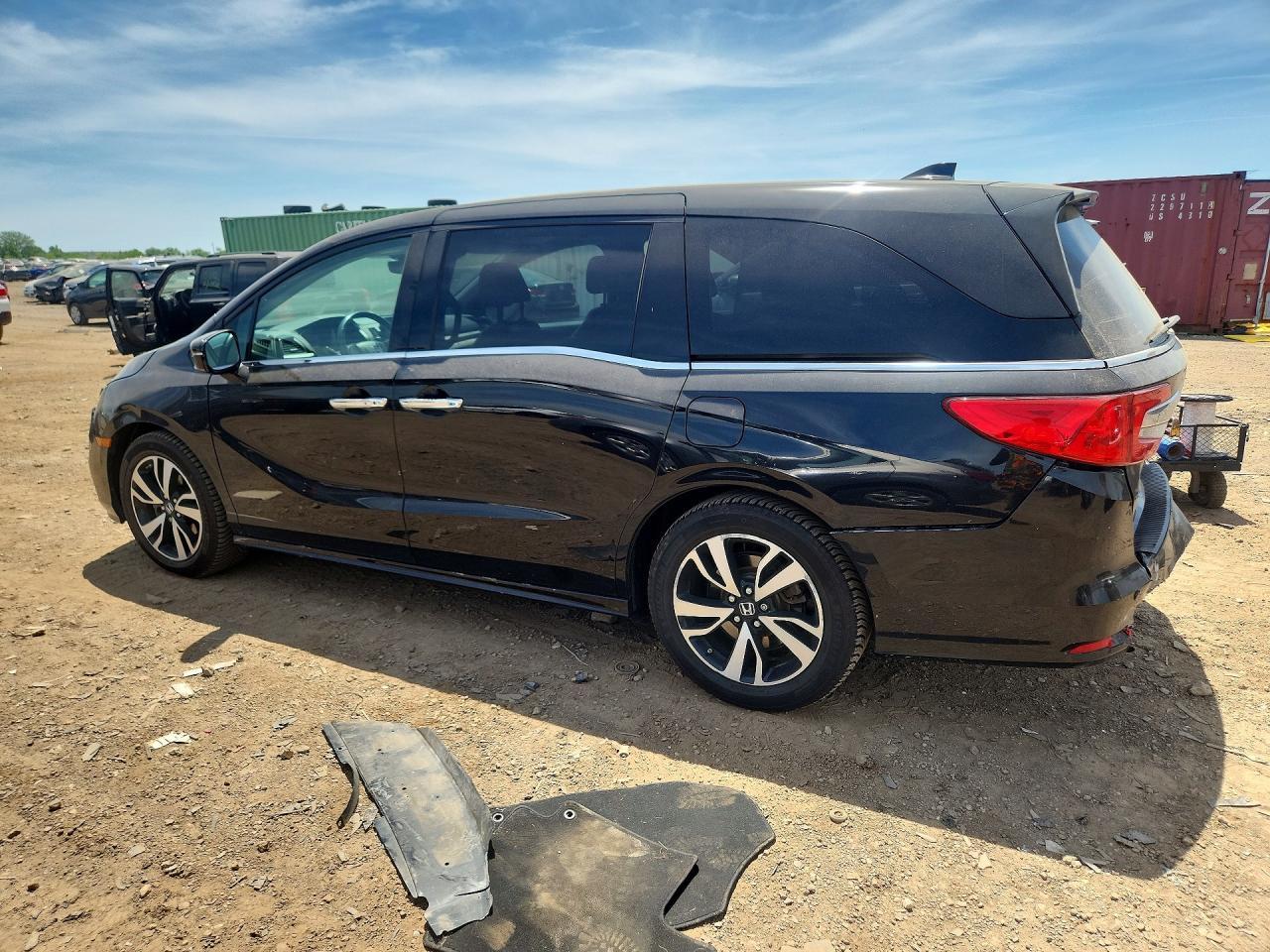 2018 Honda Odyssey Elite - Фото 2
