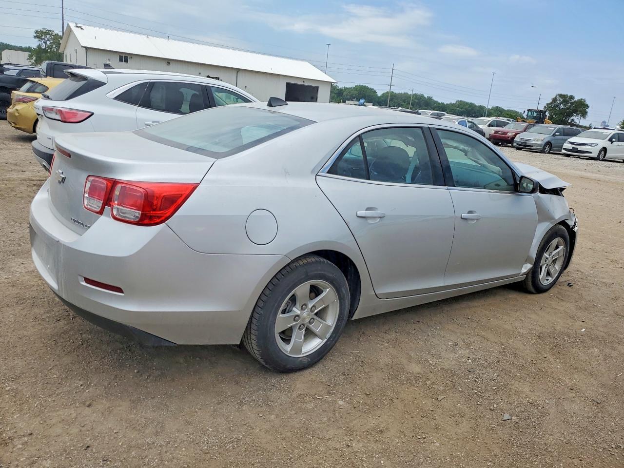 2014 Chevrolet Malibu Ls - Image 3