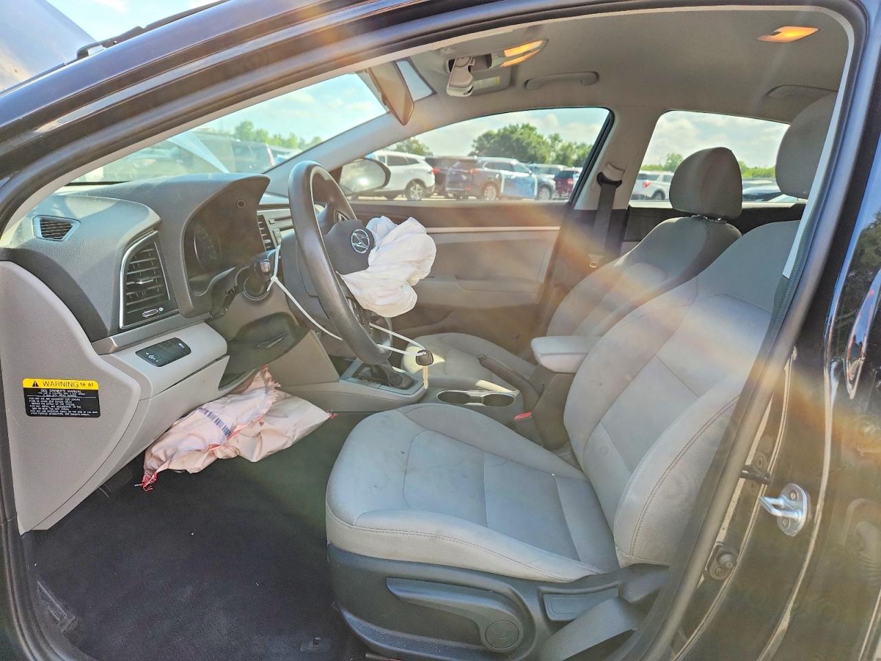 2018 Hyundai Elantra Se - Фото 7