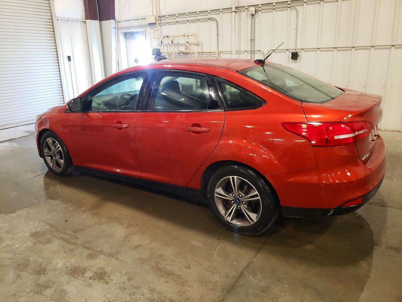 2018 Ford Focus Se - Image 2