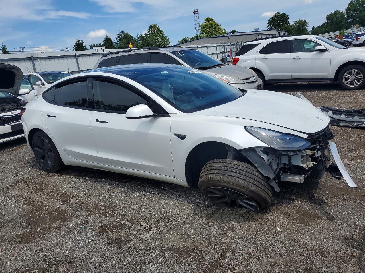 2021 Tesla Model 3 - Image 4