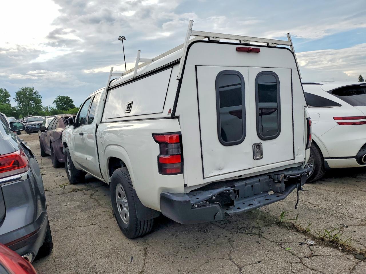 2024 Nissan Frontier S - Фото 2