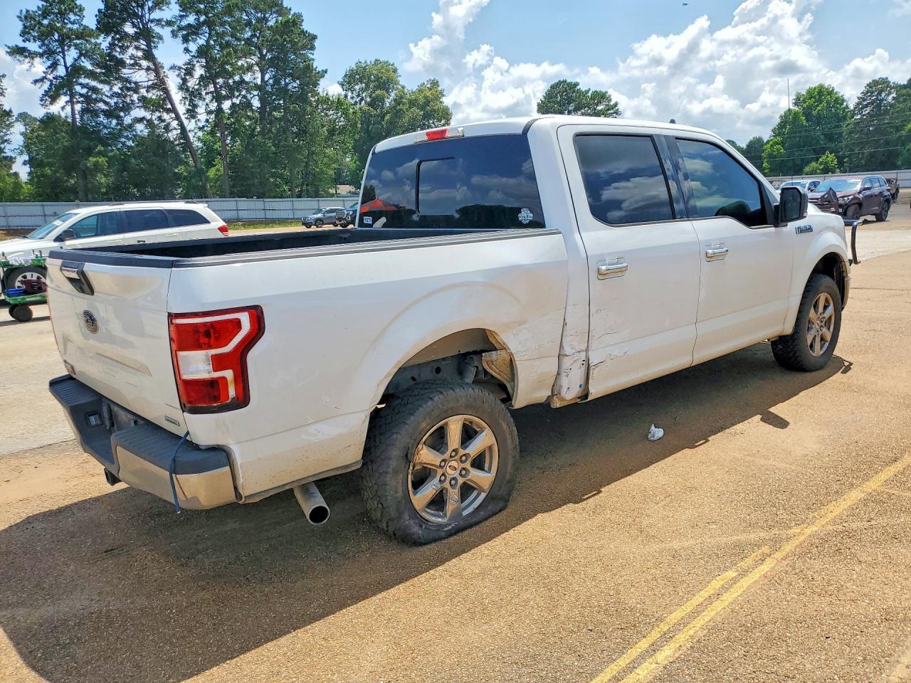 2019 Ford F150 Supercrew - Фото 3