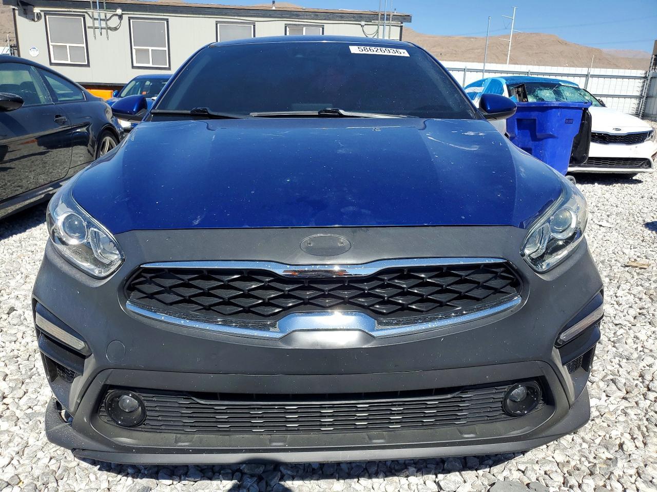 2019 Kia Forte Lxs - Image 5