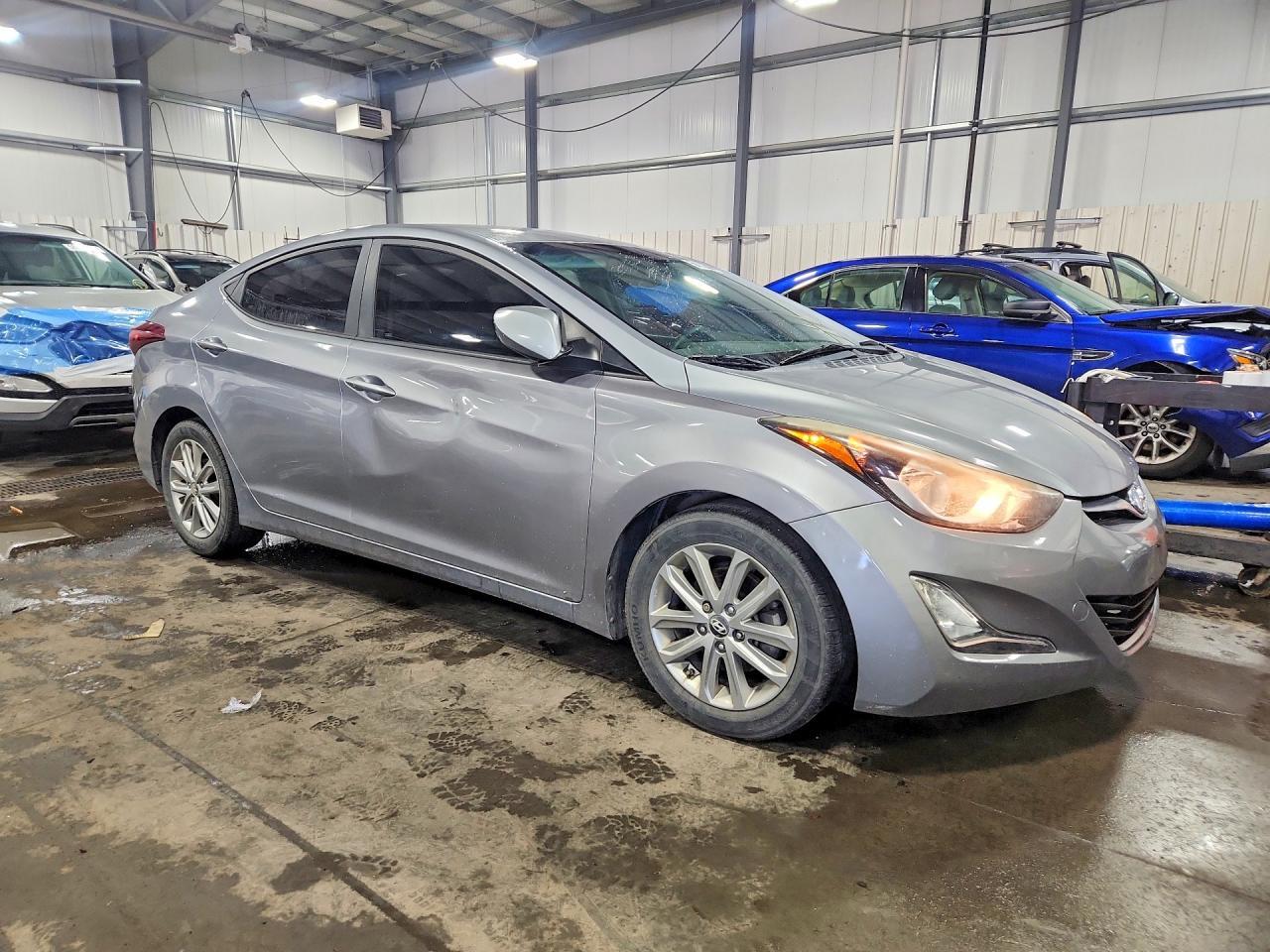 2015 Hyundai Elantra Se - Фото 4