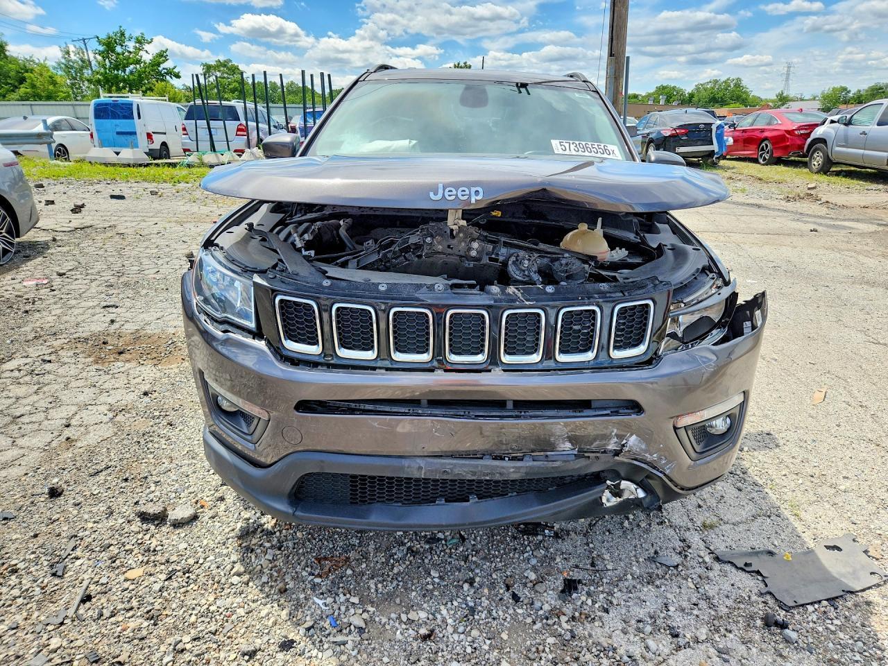 2019 Jeep Compass Latitude - Фото 5
