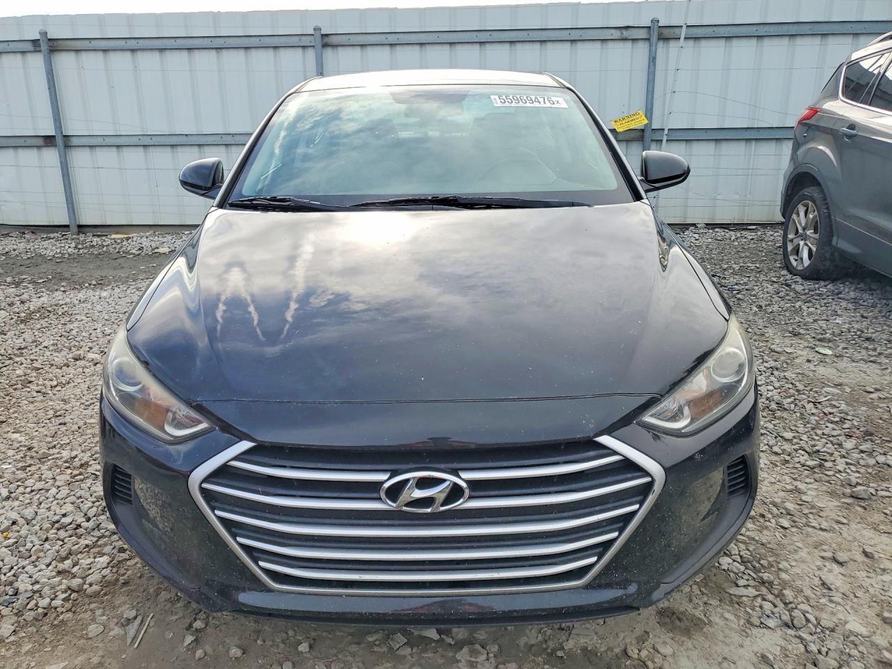 2017 Hyundai Elantra Se - Image 5