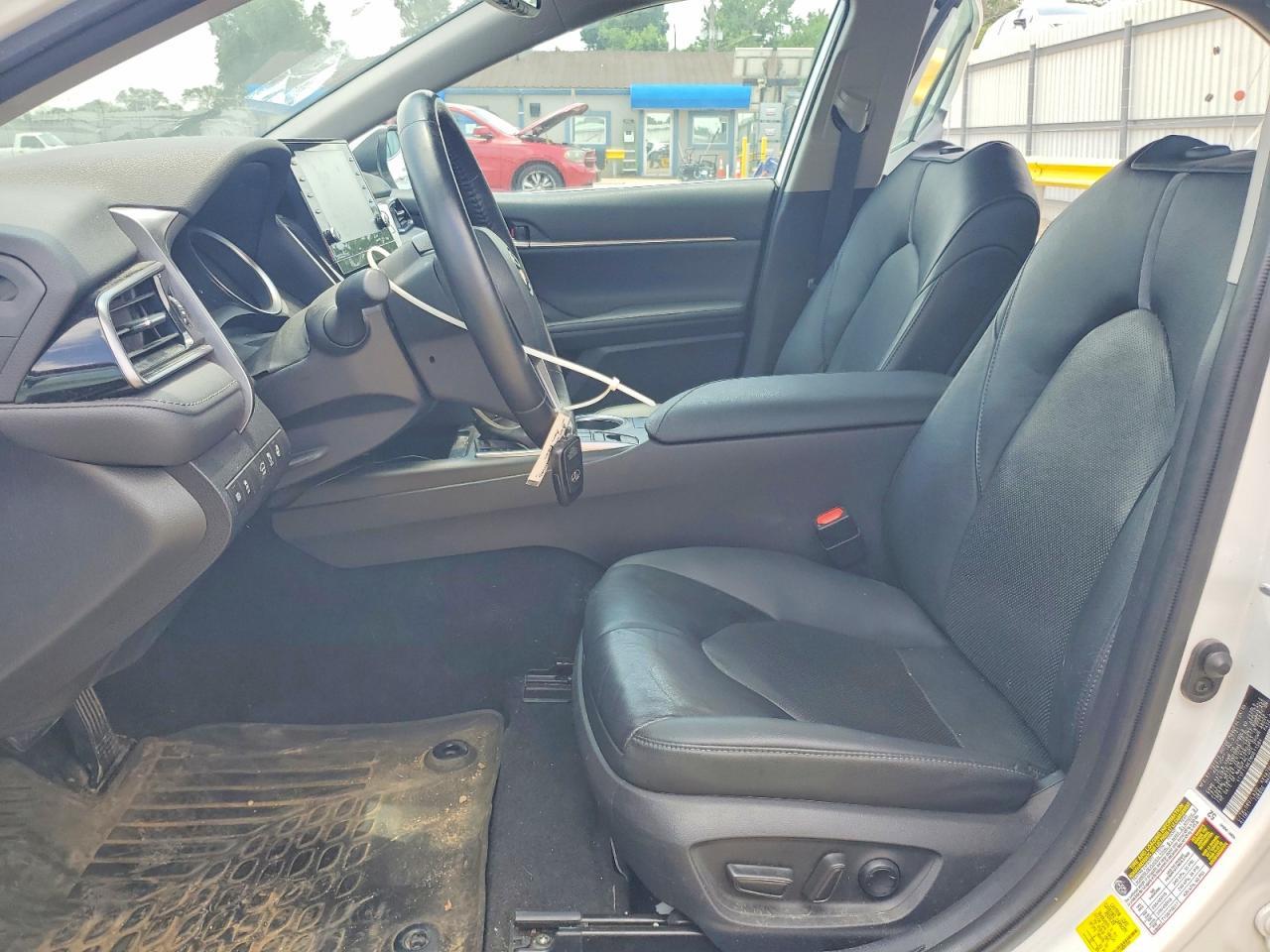 2021 Toyota Camry Xle - Image 7