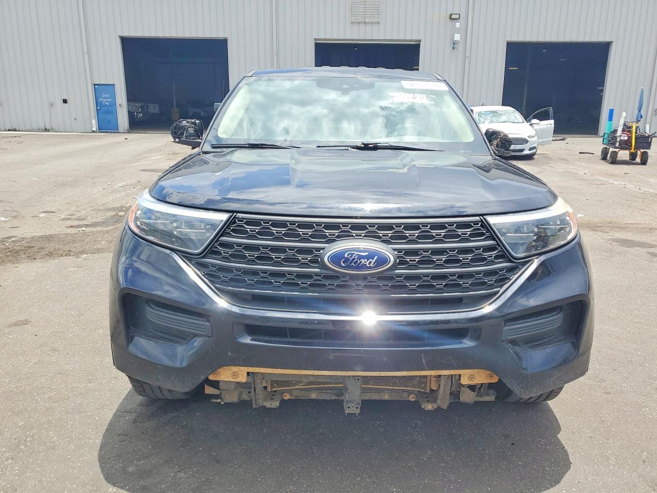 2021 Ford Explorer - Фото 5