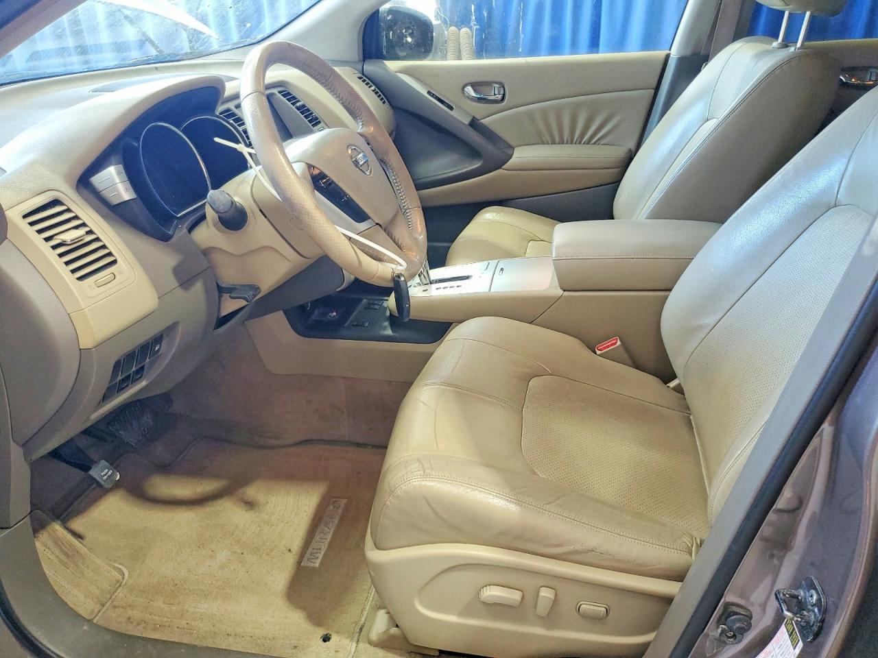 2010 Nissan Murano S - Фото 7
